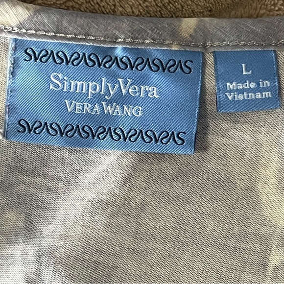 Simply Vera Watercolor Shirt Size Large Sheer Overlay Attached Tank Top Lavender - Picture 10 of 11